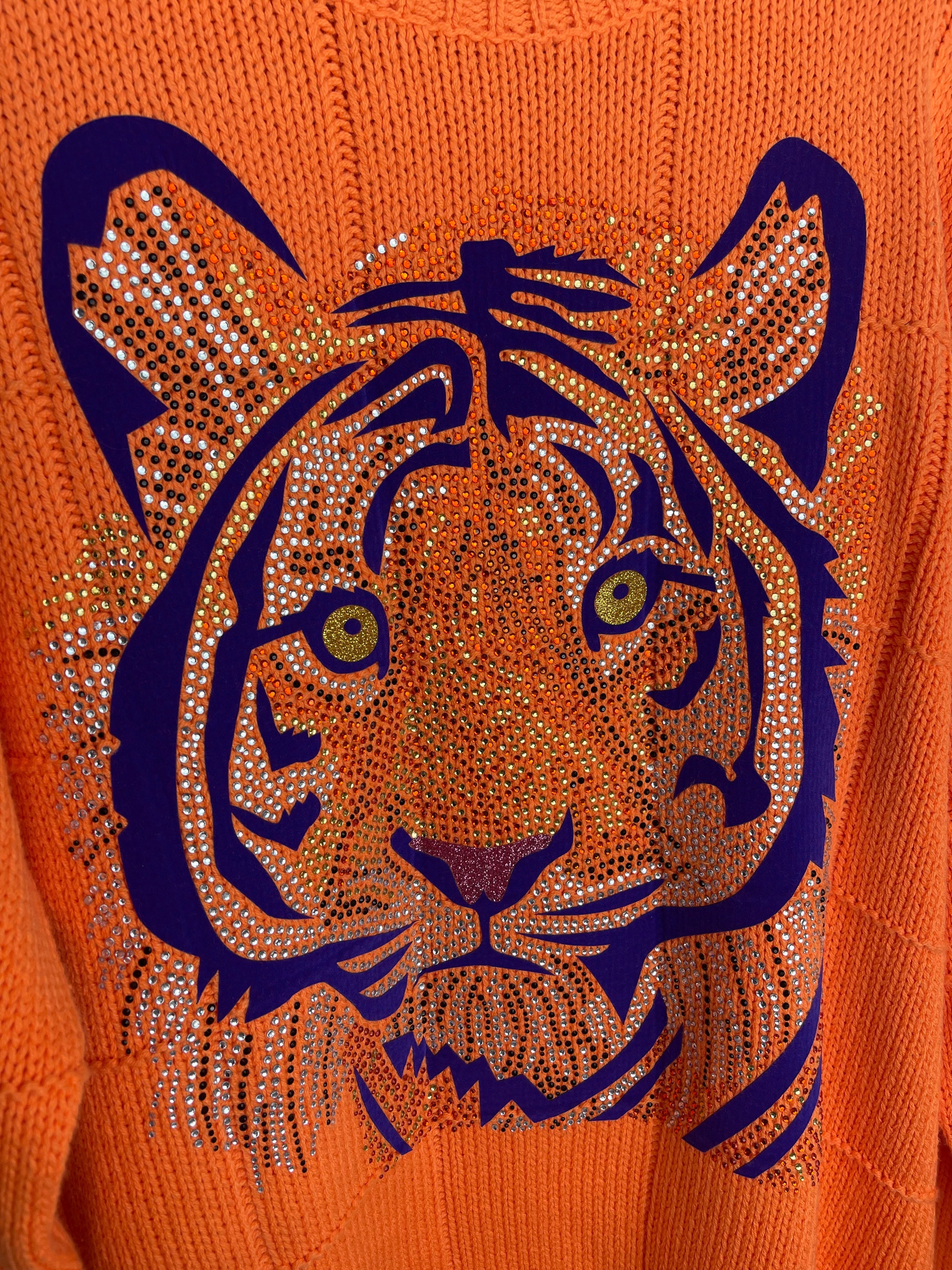 Sweater with shop tiger face