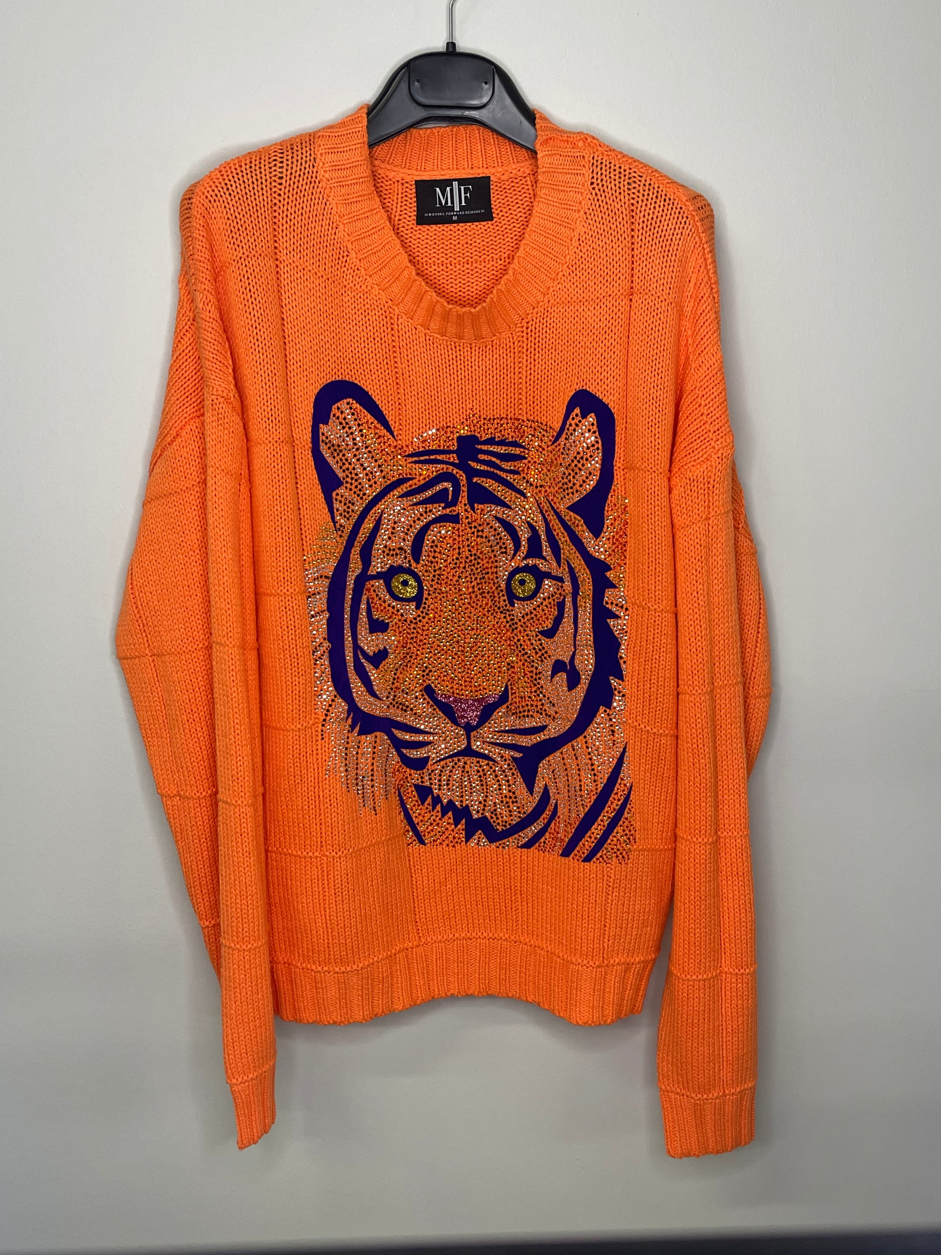 Sweater with shop tiger face